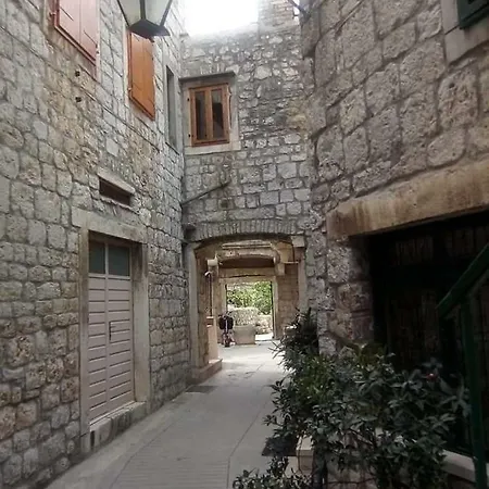Vacation House ''erika' - Quiet Center! Stari Grad (Hvar)